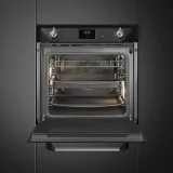 Smeg 60厘米的pyrolithic oven - 质量和专业表现。.