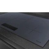 “海王星灰色玻璃陶瓷 SMEG 电磁炉”