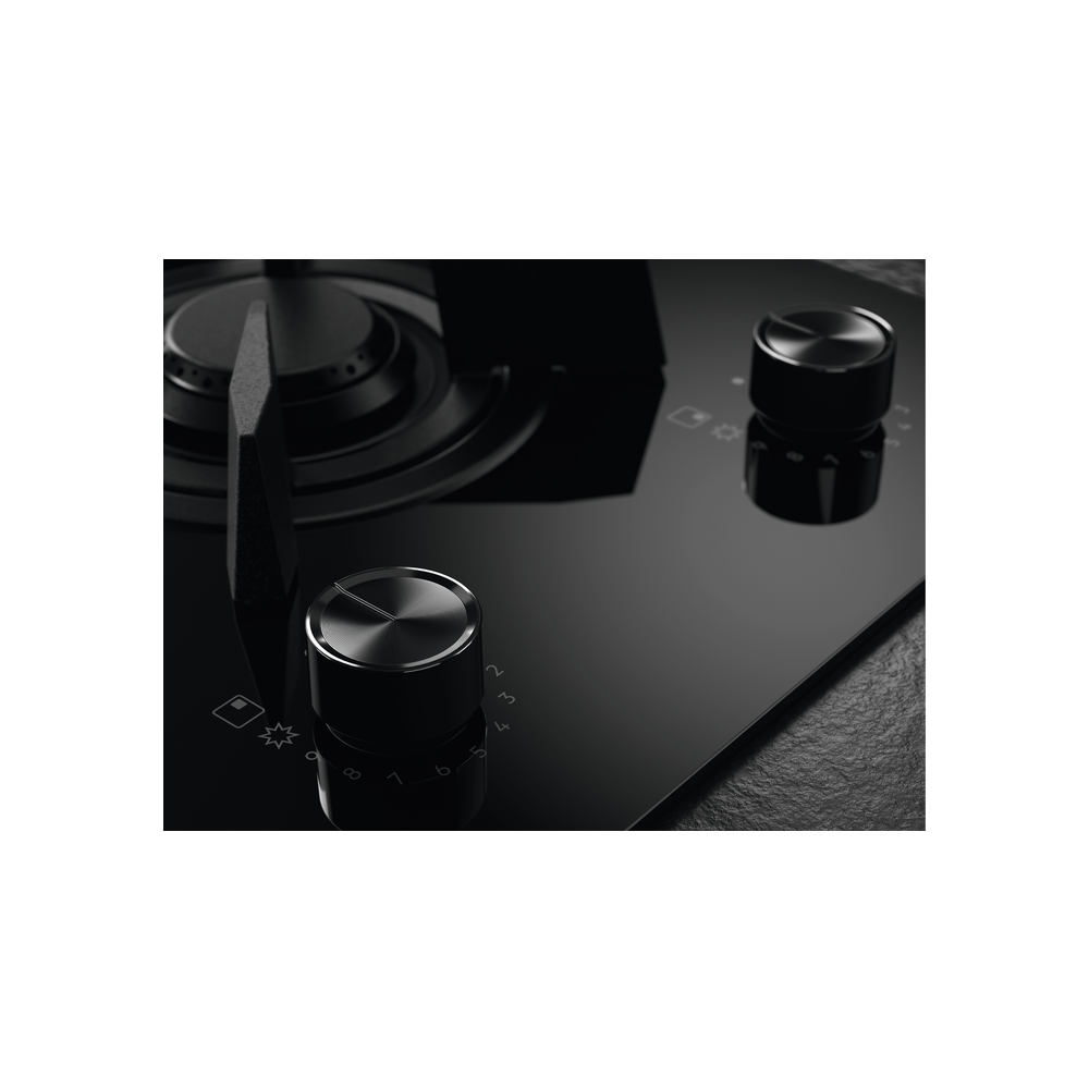 "Nuovo Piano Cottura AEG con Vetroceramica Misto Induzione/Gas - Esperienza e Professionalità assicurata!"