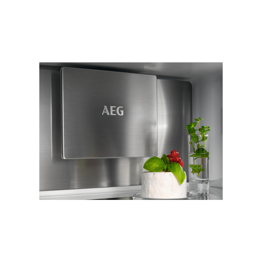 Aeg NSC8M191DS: 结合的Fridge冷冻器, MaxiFresh | Duegstore