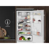 "Interni del frigocongelatore Aeg NSC8M191DS"