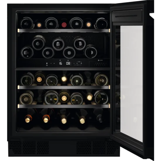 "Cantine Vino AEG: Scopri la Praticità di 40 Bottiglie in 5 Ripiani!" NSW8D826GT