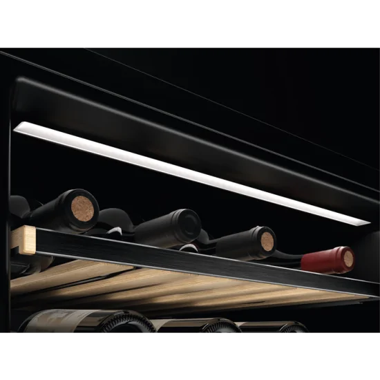 "Wine wineries AEG: Discover the practicality of 40 bottles in 5 shelves! "NSW8D826GT