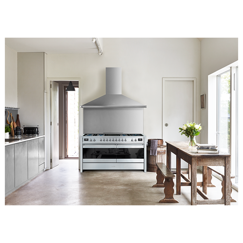 "cucina con Forno elettrico multifunzione Smeg A5-81"