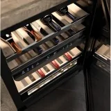 Undercounter built-in wine cellar: elegant design and premium functionality
