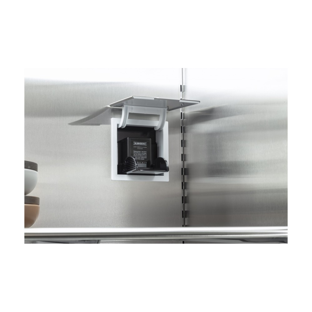 Refrigerador/congelador de acero inoxidable profesional con máquina de hielo.