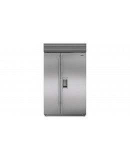 side-by-side refrigerator/freezer with ice maker and ice and filtered water dispenser