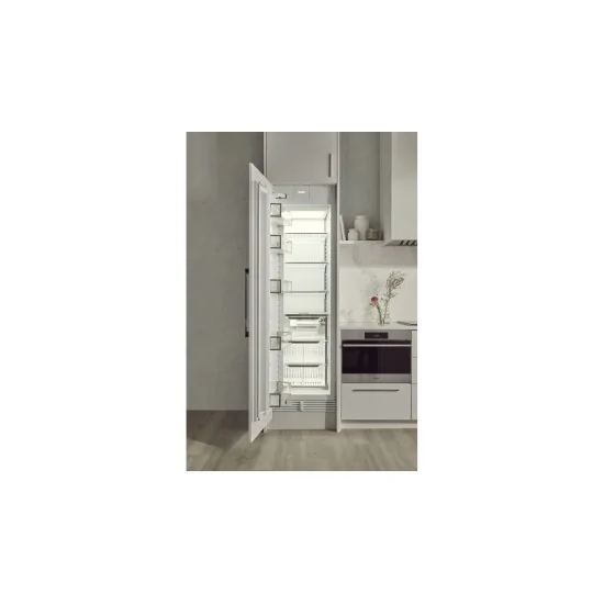 Sub-Zero: Freezer to Colonna d'Avanguardia.