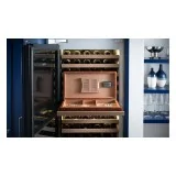 Bodegas de vino: Sub-Zero con dimensiones 2134x762x610