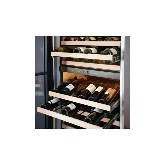 Bodegas de vino: Sub-Zero con dimensiones 2134x762x610