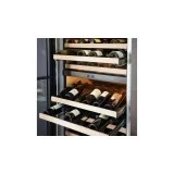 Bodegas de vino: Sub-Zero con dimensiones 2134x762x610