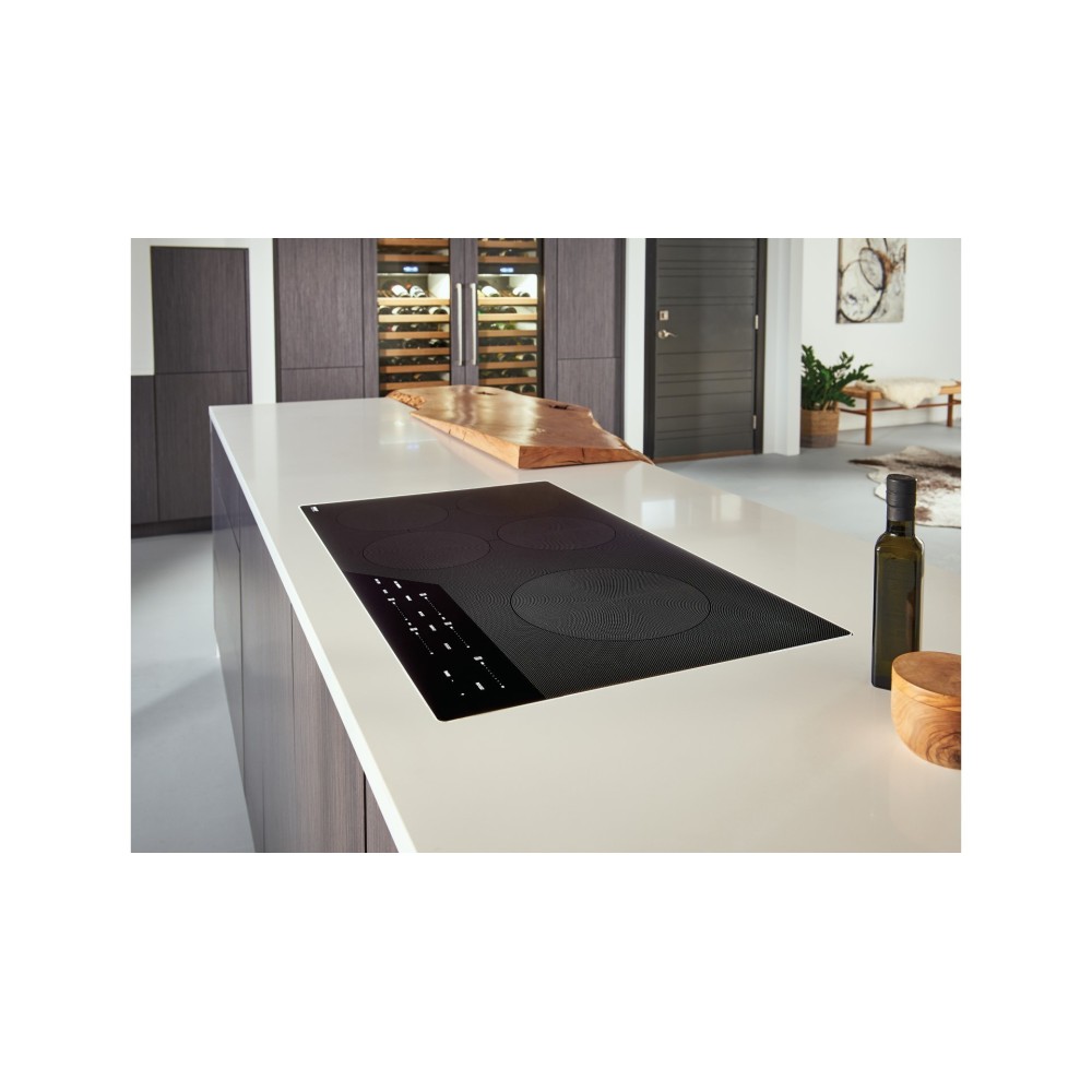 Entdecken Sie das Sub-Zero 5-Zonen-Induktionskochfeld!