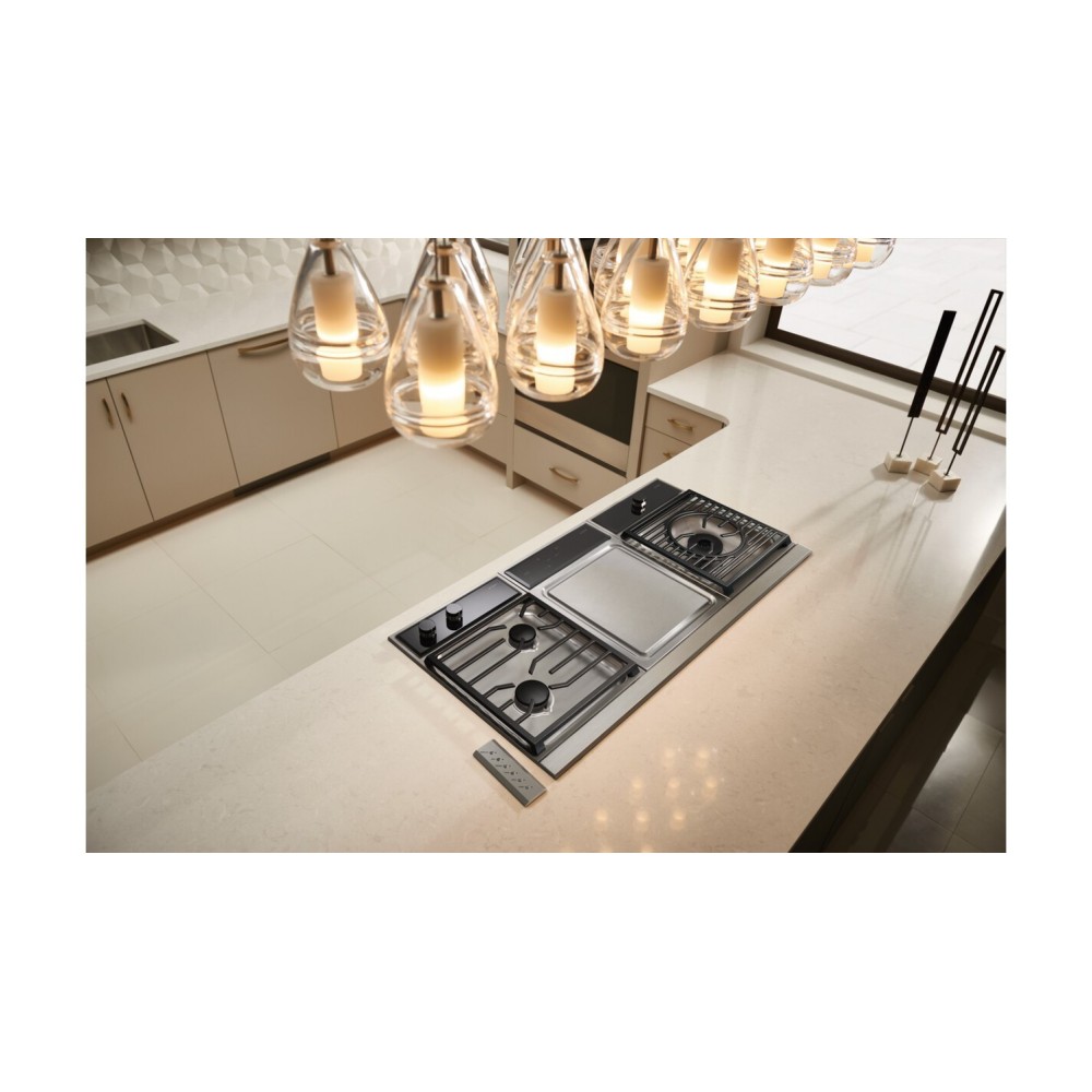 Газовая варочная панель Domino: две конфорки, размеры 102x381x533.