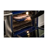 Leckere Kreationen mit dem 4-Flammen-Dual-Fuel-Kocher + Grill + Teppanyaki + 2 Sub-Zero-Wolf-Öfen!