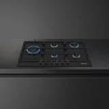 Простой и элегантный: Smeg PX375LMB кухонная плита с 75 см вок в Nero Opaco для уникальной дизайнерской кухни.