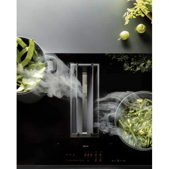 Falmec Quantum Pro Easy: il piano cottura ad induzione con aspirazione integrata che ti fa risparmiare tempo e fatica