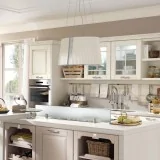 Falmec MARILYN E.ION E.ion System Cappa isola cm 67: la cappa aspirante che dona un tocco di stile alla tua cucina