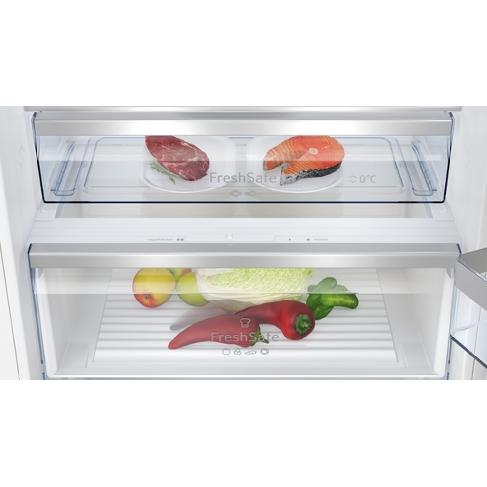 Frigorifero Neff Incasso 70 cm: NOFROST, Cerniere Piatte SoftClose.