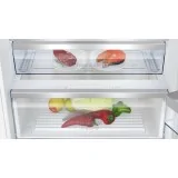 Frigorifero Neff Incasso 70 cm: NOFROST, Cerniere Piatte SoftClose.