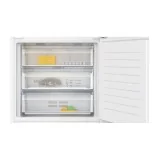 Neff: Built-in Combined Refrigerator, 193.5 x 70.8 cm with Flat Hinge