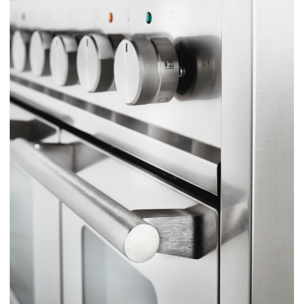 ¡Descubre la cocina Ilve de 100 cm con doble horno y placa de gas o inducción!