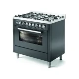Cuisine avec plaque de cuisson gaz Ilve 90 cm en 5 couleurs.