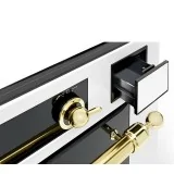 Ilve : Four compact à trois voies avec air chaud, vapeur et micro-ondes de différentes couleurs.