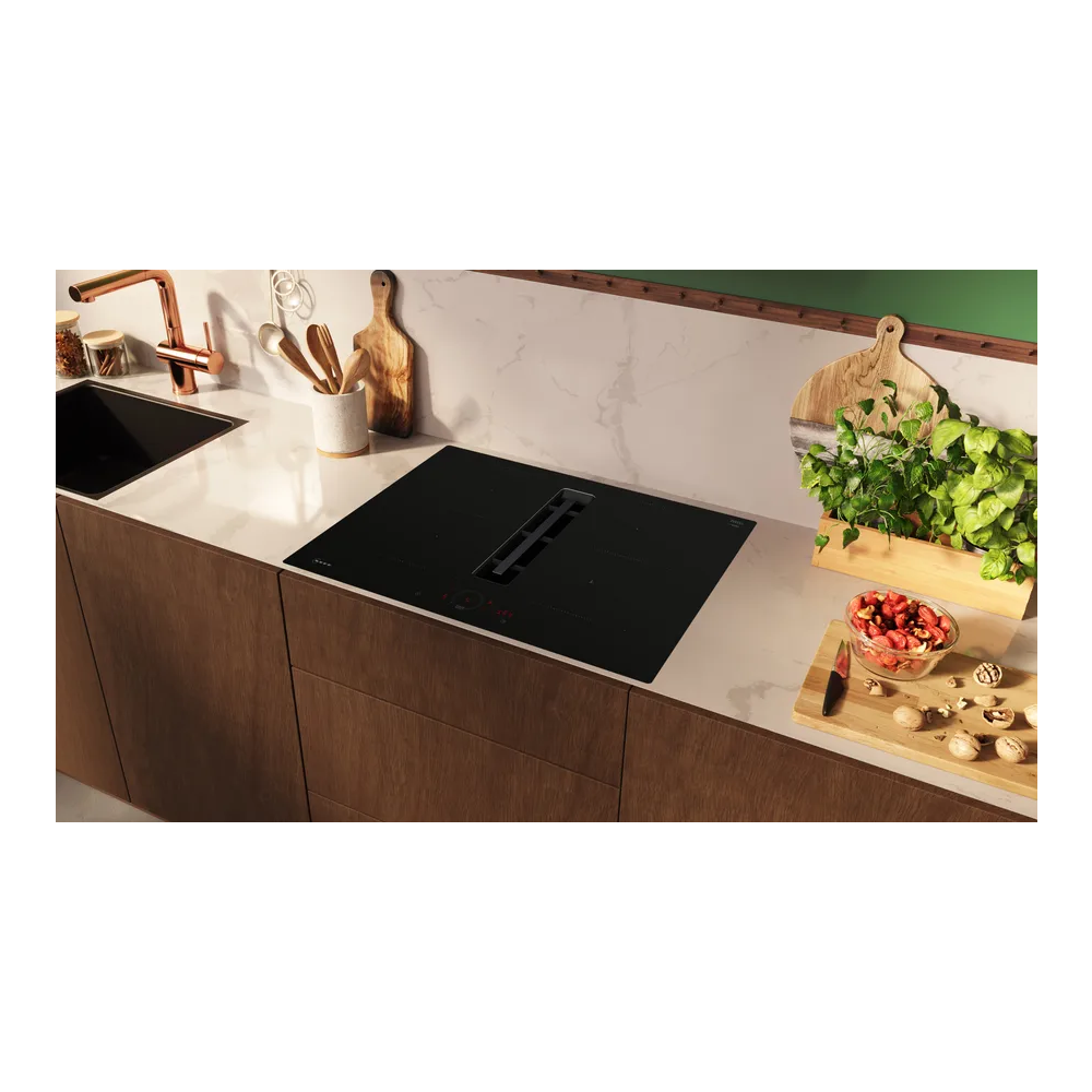 Neff V57PHQ4C0: индукционная плита со встроенным капотом 70 см