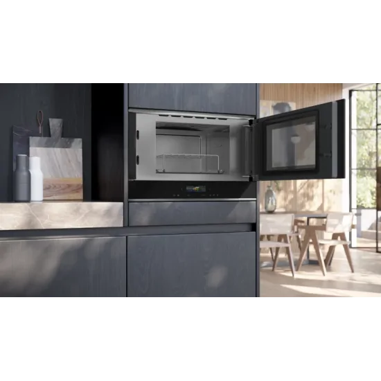 BE732R1B1 Siemens Black microwave oven: practical, modern and quality.