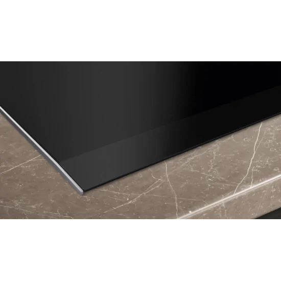 EX675HEC1E Perfetta cucina con Siemens iQ500 60cm Nero induction Piano cottura