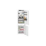 Efficiency and style with the Siemens KI86NSDD0 built-in combined refrigerator: the perfect choice for a modern kitchen.