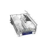 Efficienza e stile unite: scopri la lavastoviglie SR73EX24ME da incasso a scomparsa totale 45 cm varioSliding di Siemens.