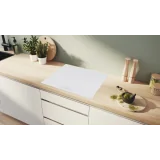 Bosch PUE612BB1J : Plaque à induction blanche élégante et fonctionnelle