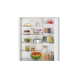 Bosch built-in single-door refrigerator: elegant and versatile, pull hinge for an unparalleled refrigeration experience.