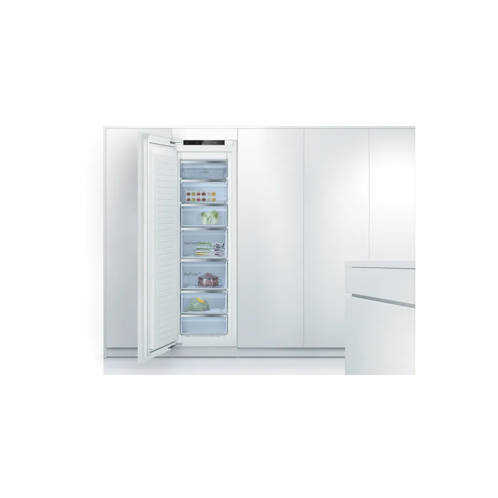 Efficacité et style : découvrez le congélateur vertical encastrable GIN81VEE0 de Bosch, dimensions compactes 177,2 x 55,8 cm et