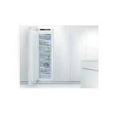 Efficacité et style : découvrez le congélateur vertical encastrable GIN81VEE0 de Bosch, dimensions compactes 177,2 x 55,8 cm et