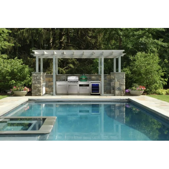 Découvrez le Barbecue G7C-BGE 70 cm Kamado Big Green Egg en inox et anthracite par Steel Cucine - l'élégance du BBQ d'extérieur 