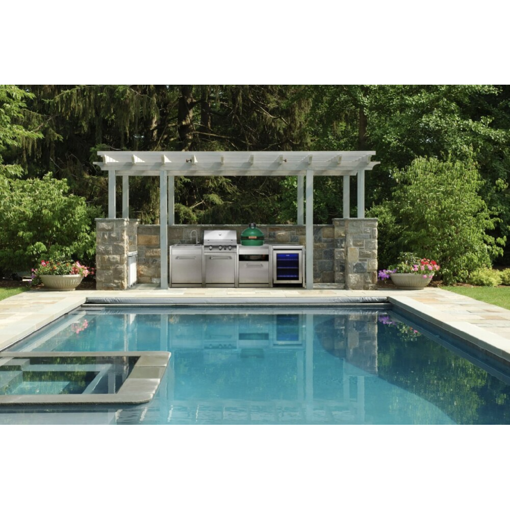 Scopri il G7C-BGE Barbecue 70 cm Kamado Big Green Egg in acciaio inox e antracite di Steel Cucine - l'eleganza del BBQ all'apert