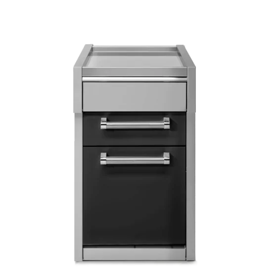 Efficacité et élégance pour votre cuisine extérieure : découvrez la table de travail G4C-P de Steel Cucine, idéale pour les BBQ