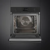 Unisce la tradizione alla modernità: Scopri il Forno da Incasso SO6302M2N di Smeg - Perfetto per cucinare in modo veloce ed effi