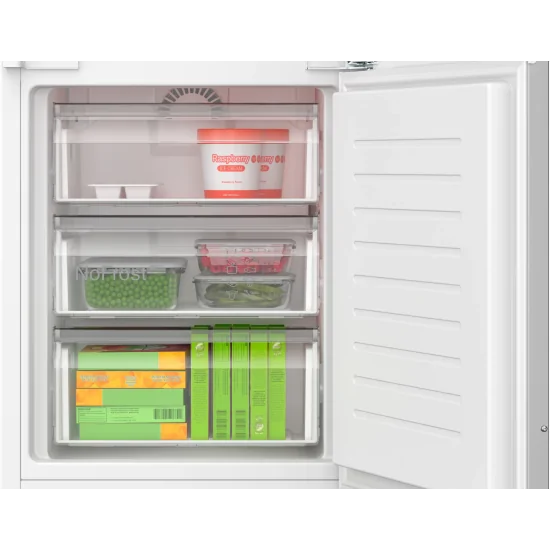 Bosch KIN96VFD0: the fridge is combined with a small plate, elegant and suitable for a perfectly organized kitchen.