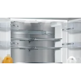 High efficiency and impeccable style with the Bosch KFF96PIEP multi-door refrigerator: innovation for your kitchen.