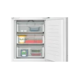 KI96NVFD0 Frigorifero combinato Porta con cerniera piatta