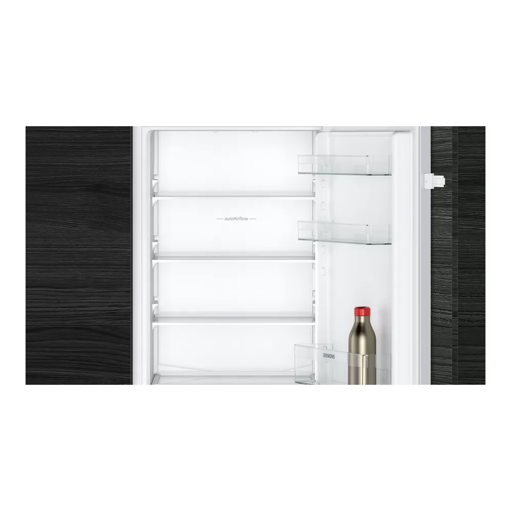 KI86NNSE0 Frigorifero combinato Porta a traino