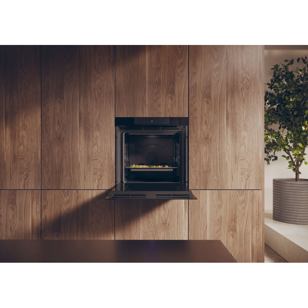 Haier HWO60SM6C2BH Oven Chef@Home Series 6: Cuisine intelligente avec des résultats parfaits