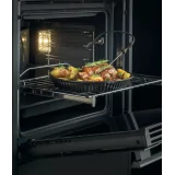 Oven Haier HWO60SM6T9BH:14项职能和Pirolytic清洁的有动力的库克群岛经验