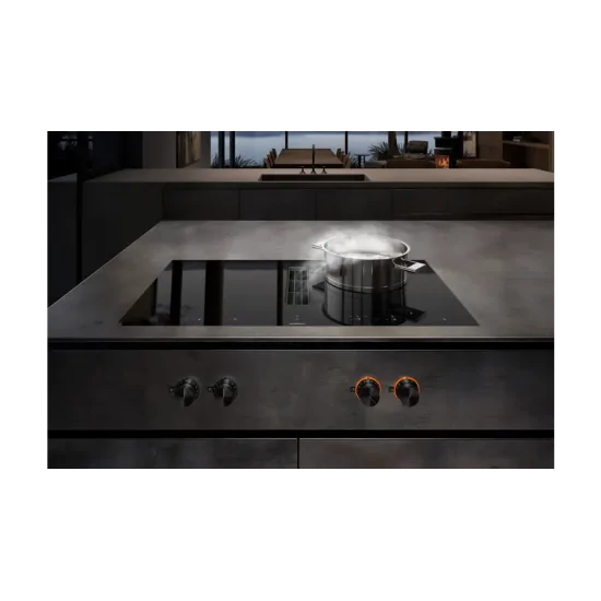 Flex induction hob with integrated suction system