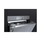 Steam oven with AutoDoor, mirror platinum design