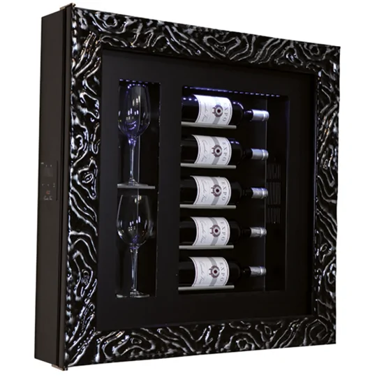 Quadro Vino n. 52: Innovative Design for Wine Conservation