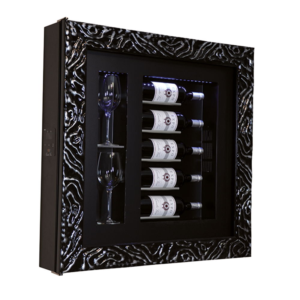 Quadro Vino n. 52: Innovative Design for Wine Conservation